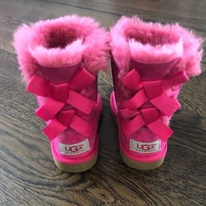Toddler Pink Uggs good used condition Size 7